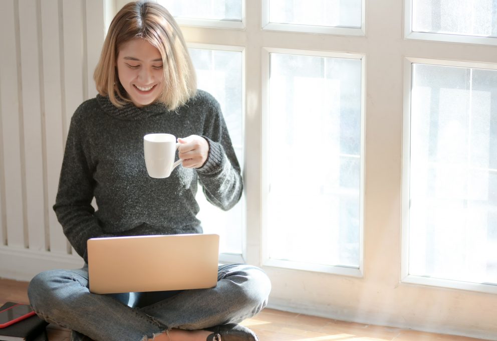 APERITIVI ED EVENTI AL TEMPO DEL CORONAVIRUS: LA SOCIALITA’ SI SPOSTA ONLINE